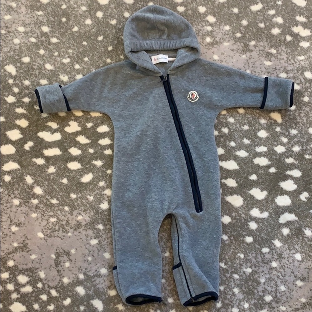 Moncler fleece snowsuit 6-9